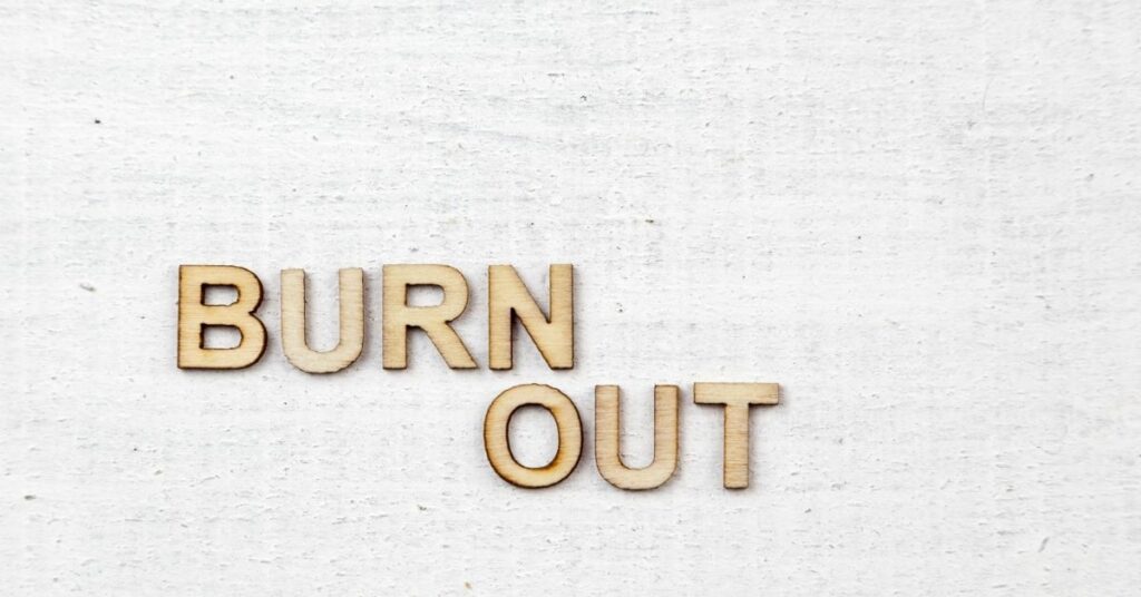 Setembro-amarelo-precisamos-falar-sobre-burnout